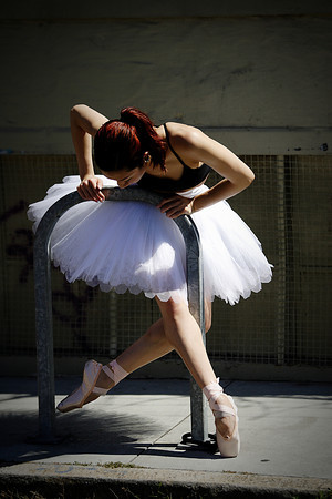 IMAGE: http://arroshotz.smugmug.com/BaLLet-Atudes/Ballet-Atudes-Gallery1/KA7C5202ARO/710656441_38nh2-M.jpg